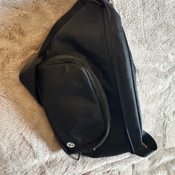lululemon athletica Black Belt Bag - Picture 6 of 6